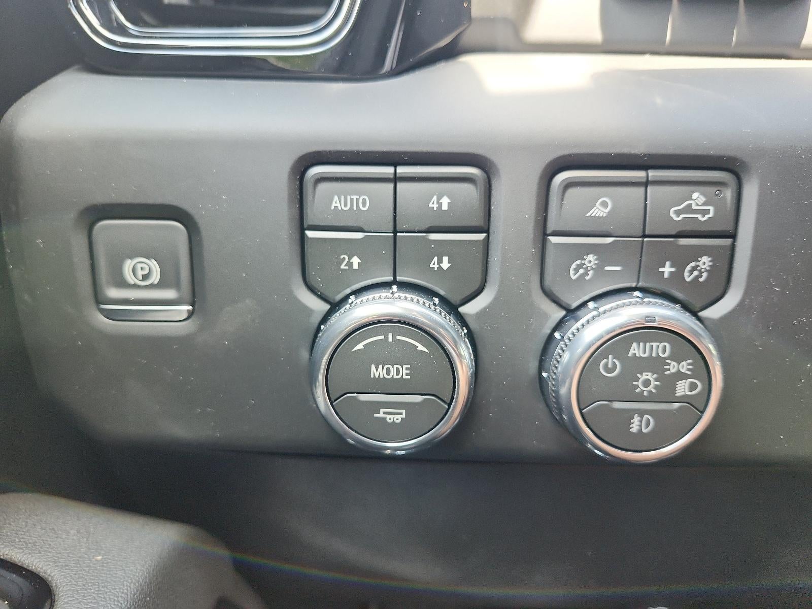 2026 GMC Sierra 2500 HD Crew Cab Standard Box 4-Wheel Drive AT4