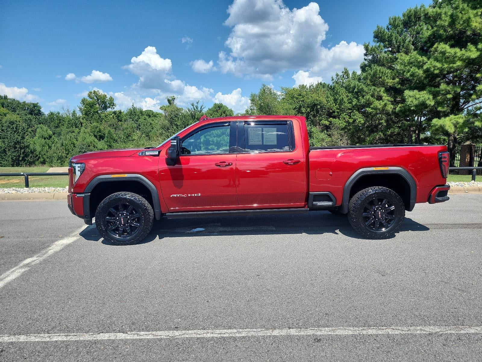 2025 GMC Sierra 2500 HD AT4
