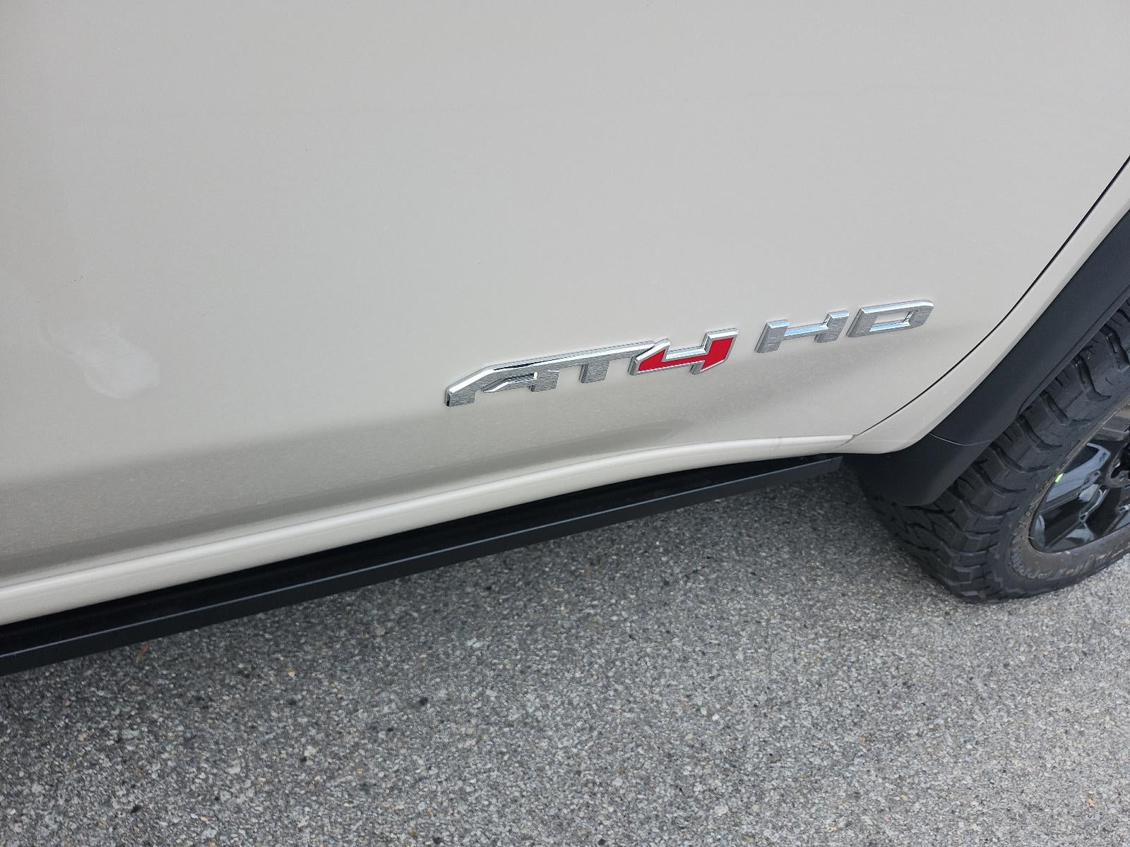 2026 GMC Sierra 2500 HD Crew Cab Standard Box 4-Wheel Drive AT4