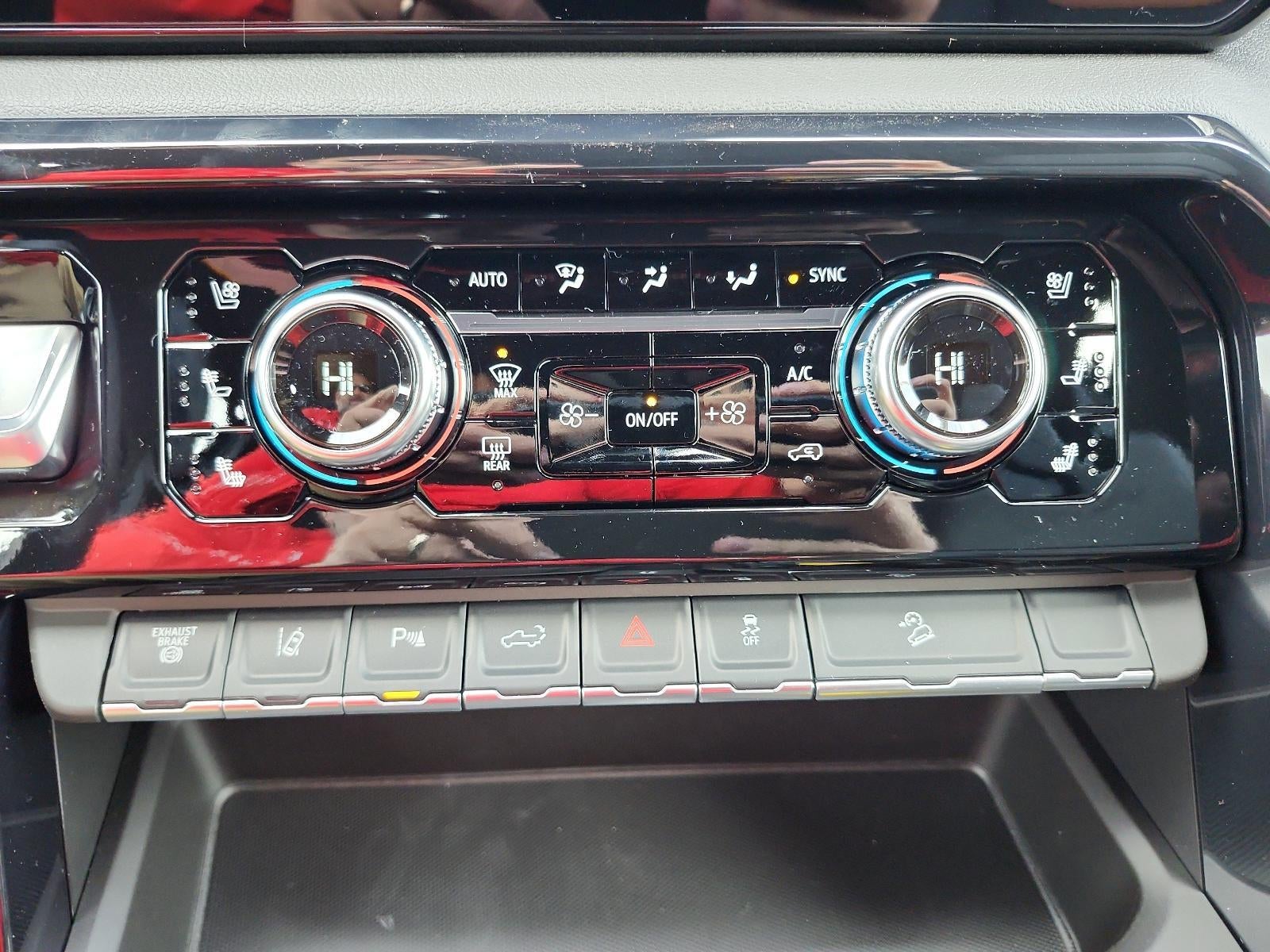 2026 GMC Sierra 2500 HD Crew Cab Standard Box 4-Wheel Drive AT4