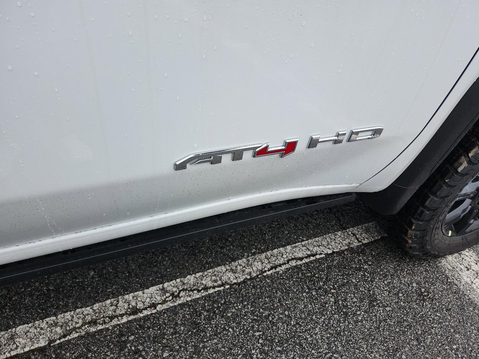 2026 GMC Sierra 2500 HD Crew Cab Standard Box 4-Wheel Drive AT4
