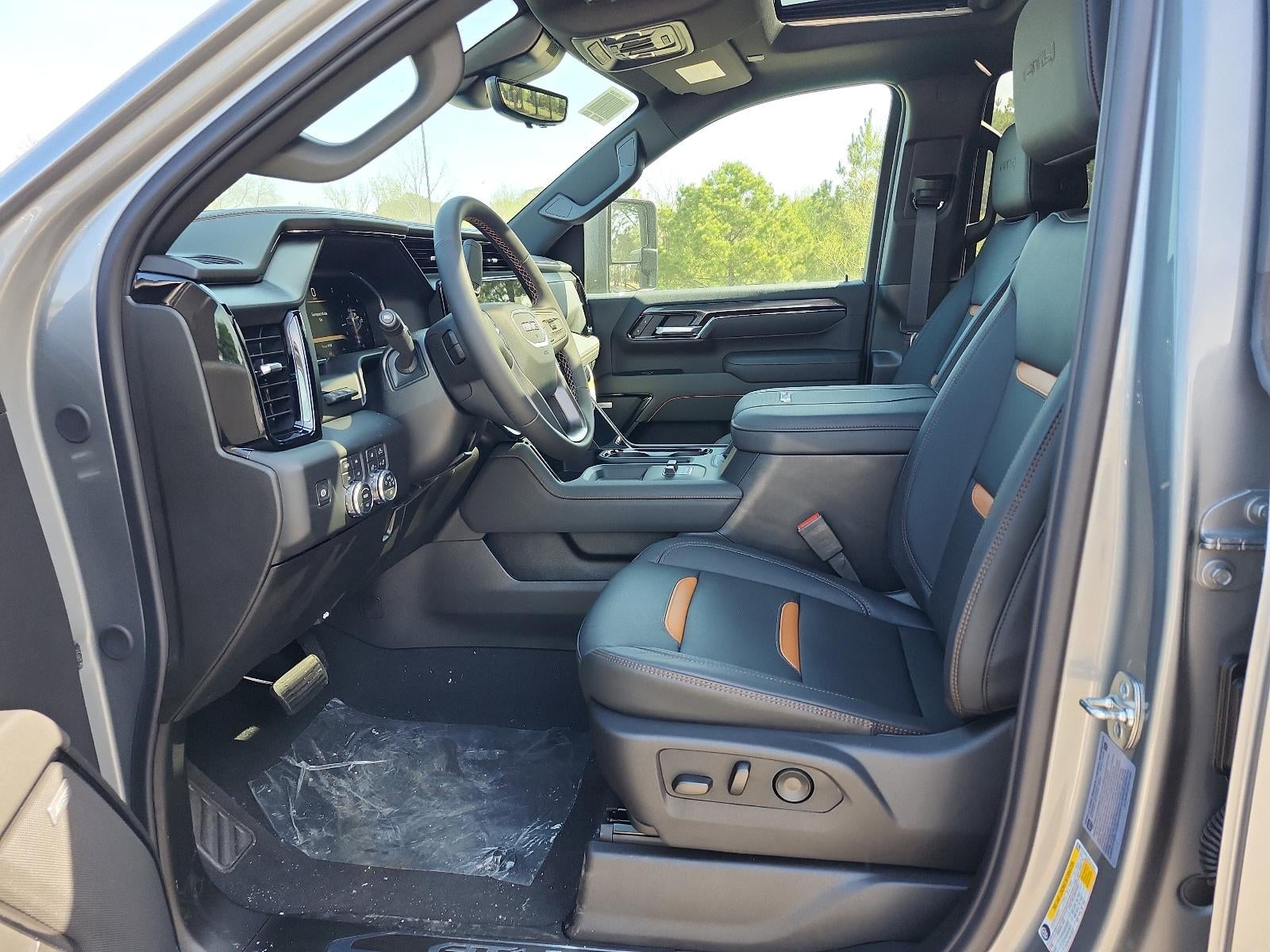 2026 GMC Sierra 2500 HD Crew Cab Standard Box 4-Wheel Drive AT4