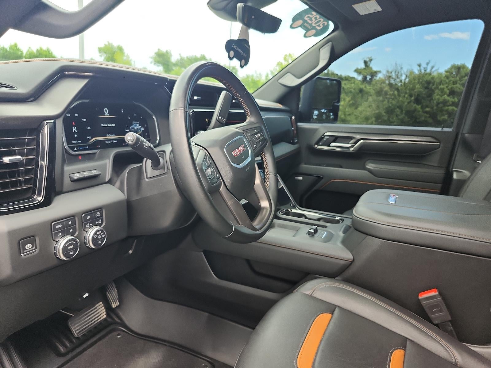 2025 GMC Sierra 2500 HD AT4