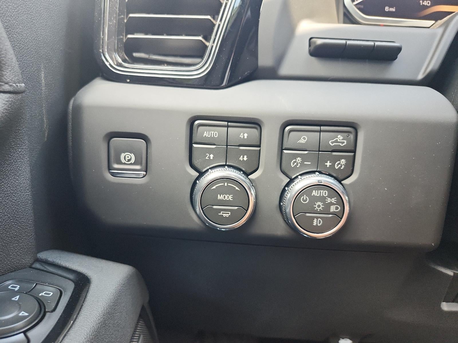 2026 GMC Sierra 2500 HD Crew Cab Standard Box 4-Wheel Drive AT4