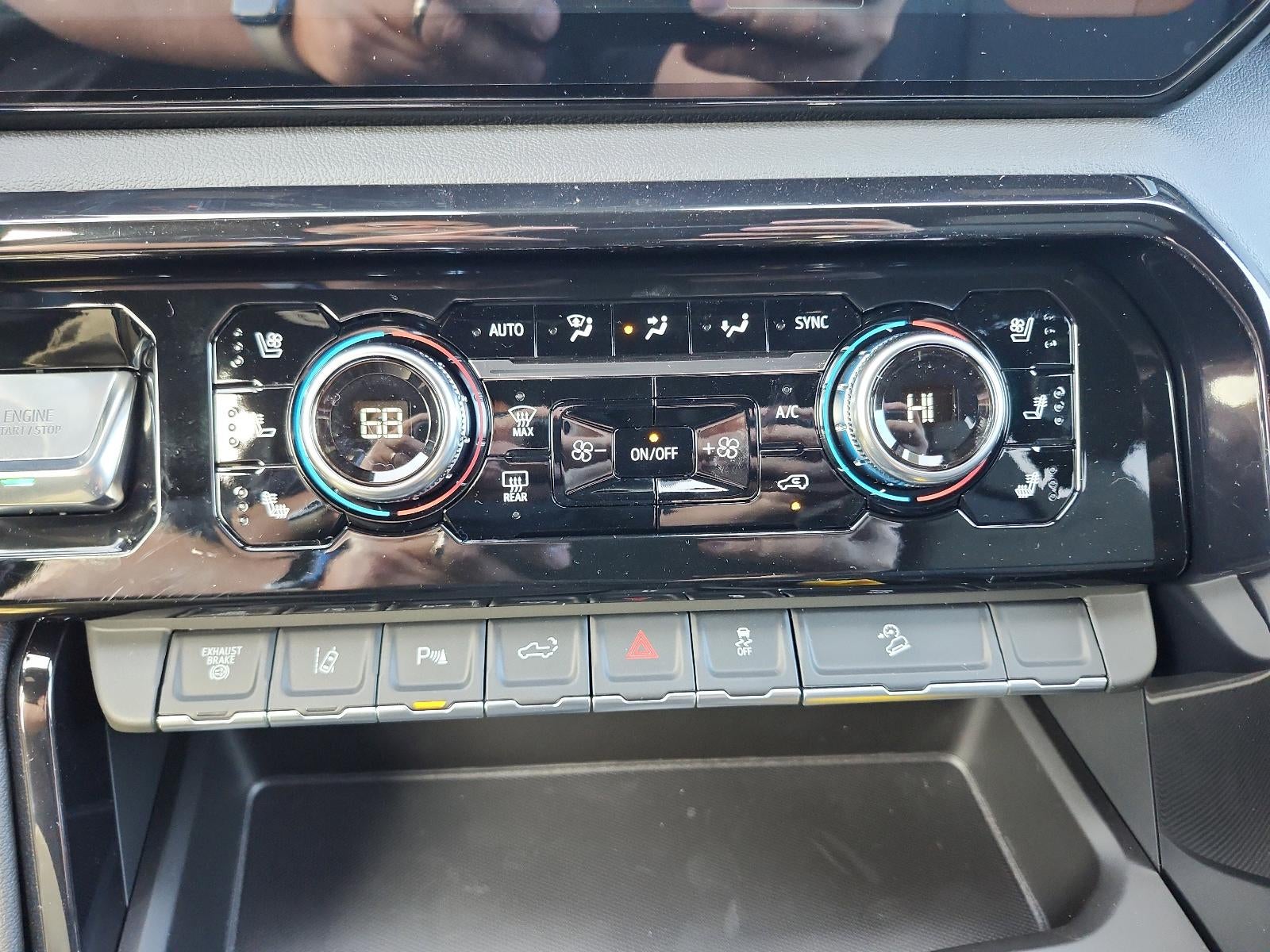 2026 GMC Sierra 2500 HD Crew Cab Standard Box 4-Wheel Drive AT4