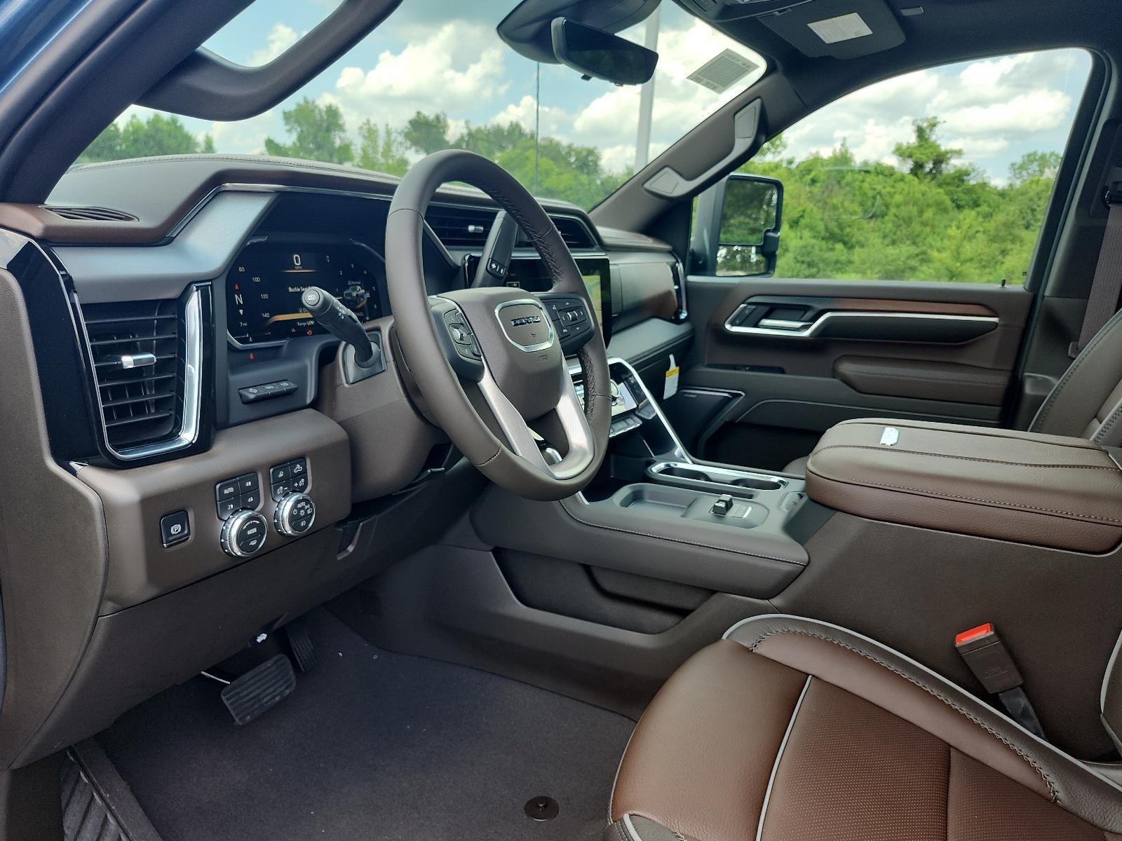2026 GMC Sierra 2500 HD Crew Cab Standard Box 4-Wheel Drive Denali