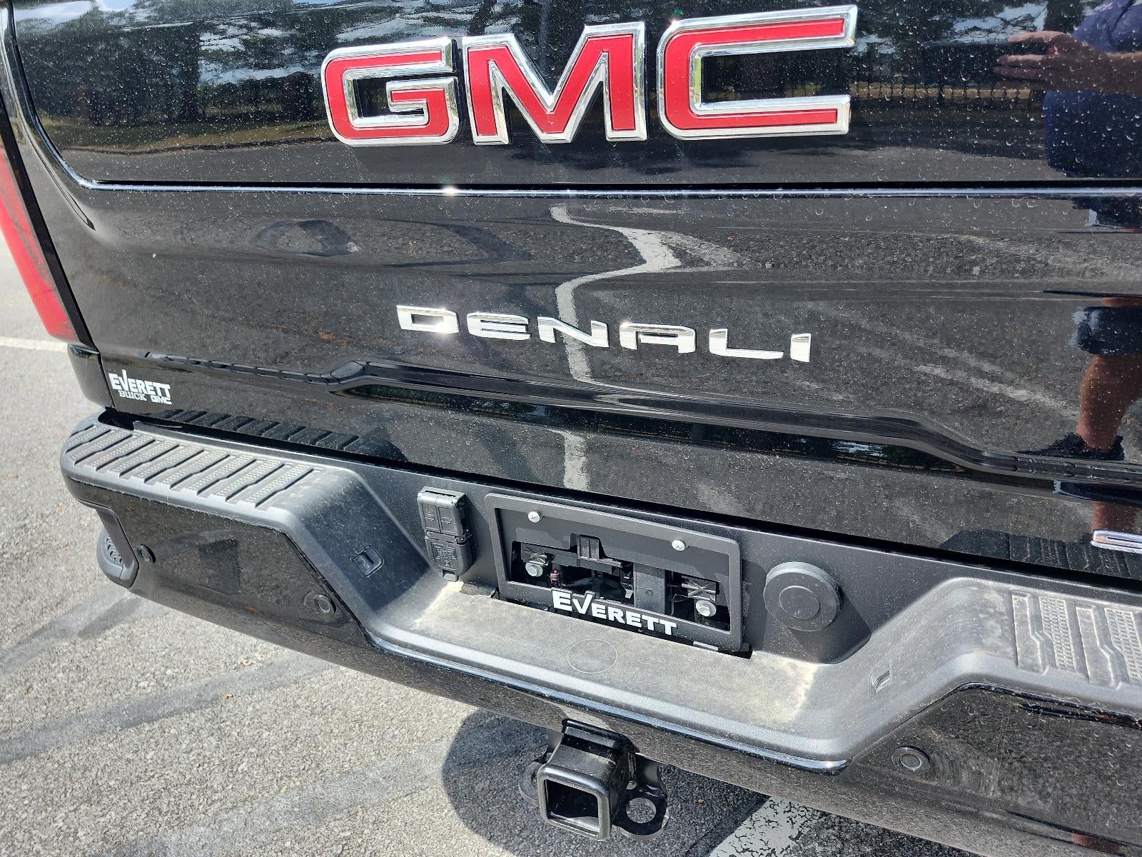 2026 GMC Sierra 2500 HD Crew Cab Standard Box 4-Wheel Drive Denali