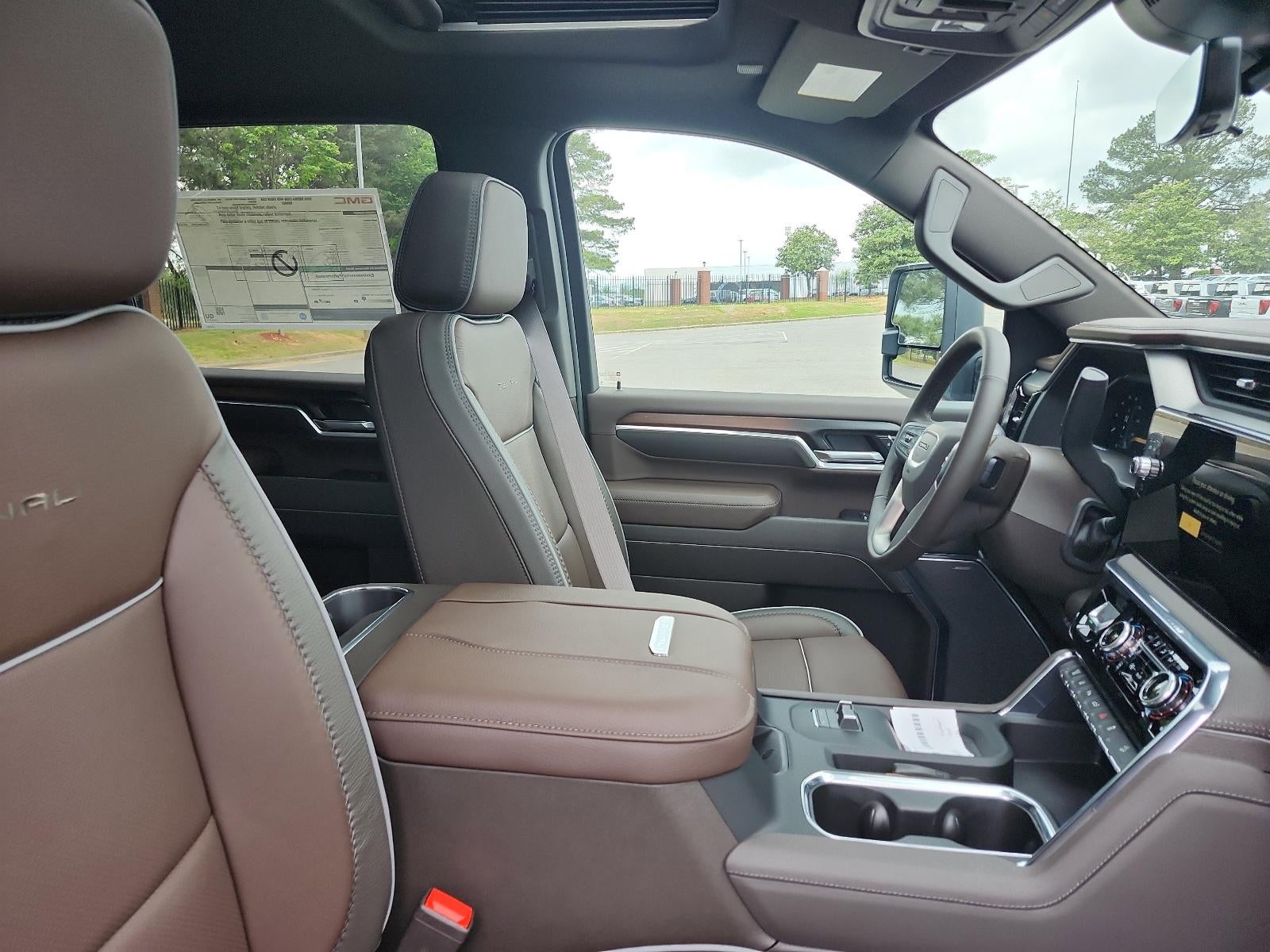 2026 GMC Sierra 2500 HD Crew Cab Standard Box 4-Wheel Drive Denali
