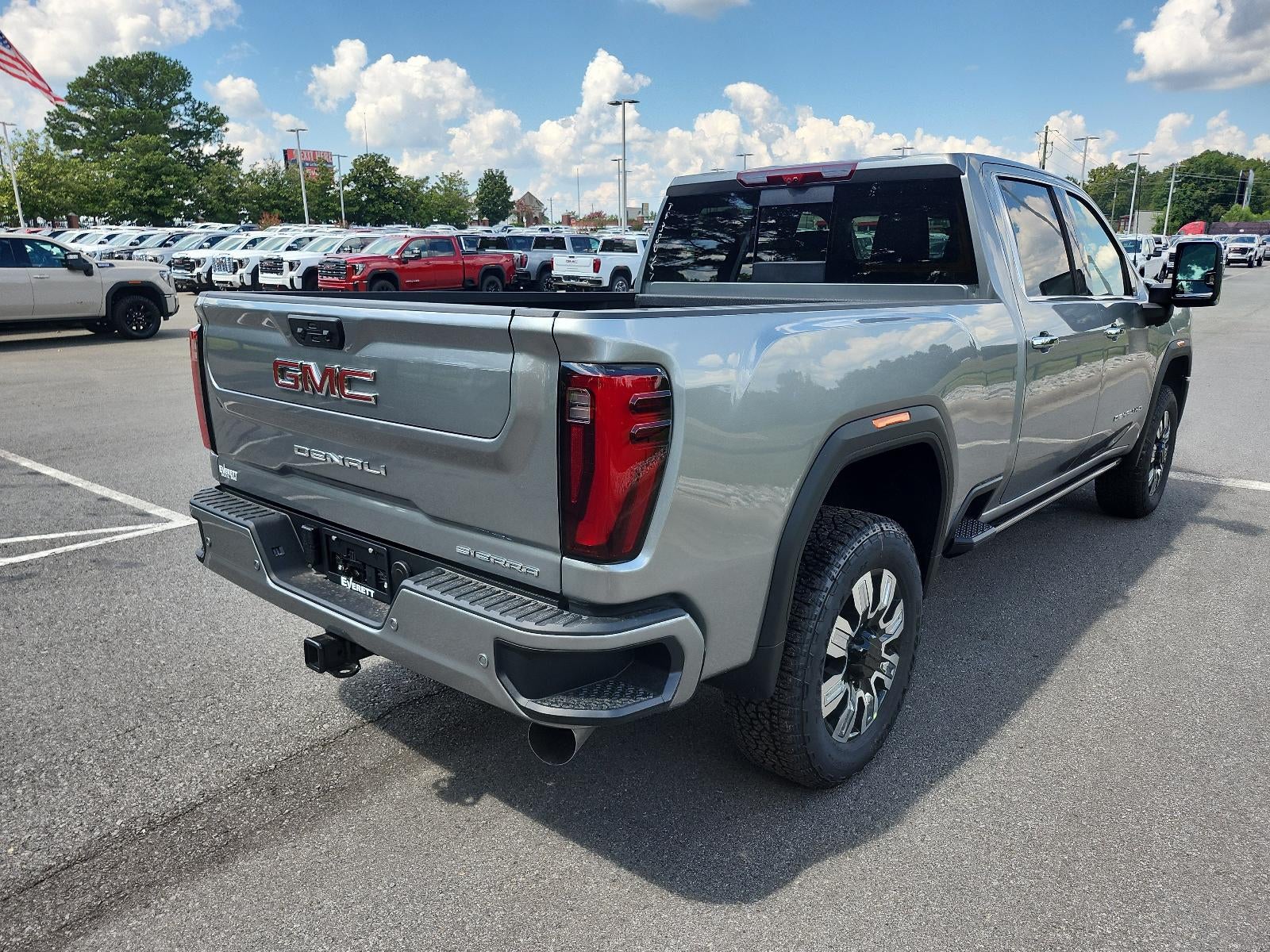 2026 GMC Sierra 2500 HD Crew Cab Standard Box 4-Wheel Drive Denali