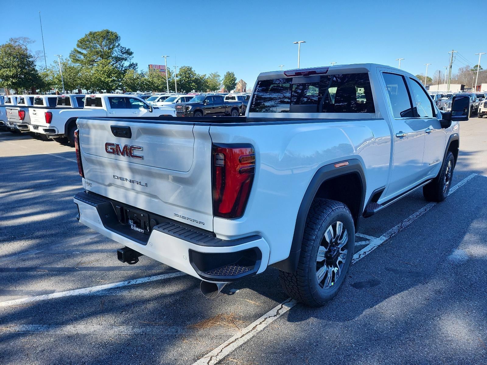 2026 GMC Sierra 2500 HD Crew Cab Standard Box 4-Wheel Drive Denali