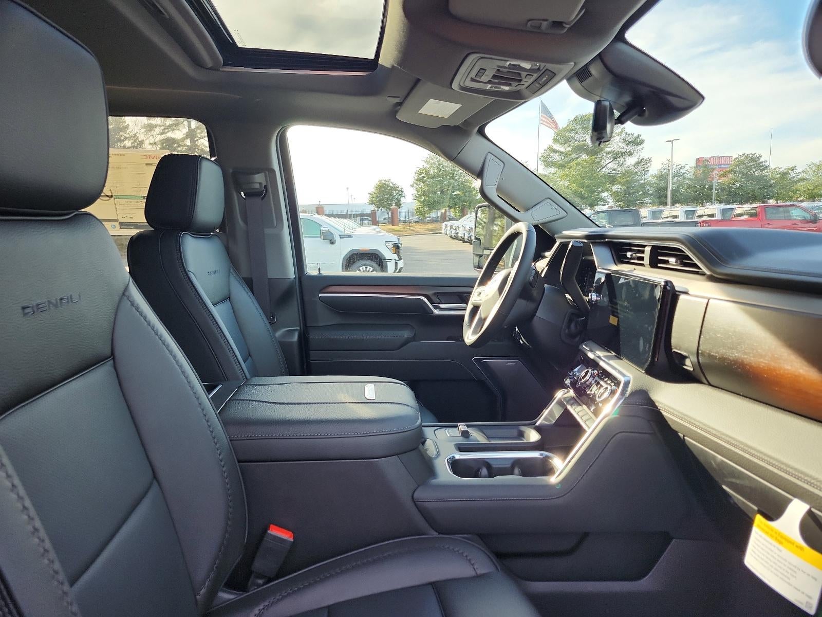 2026 GMC Sierra 2500 HD Crew Cab Standard Box 4-Wheel Drive Denali