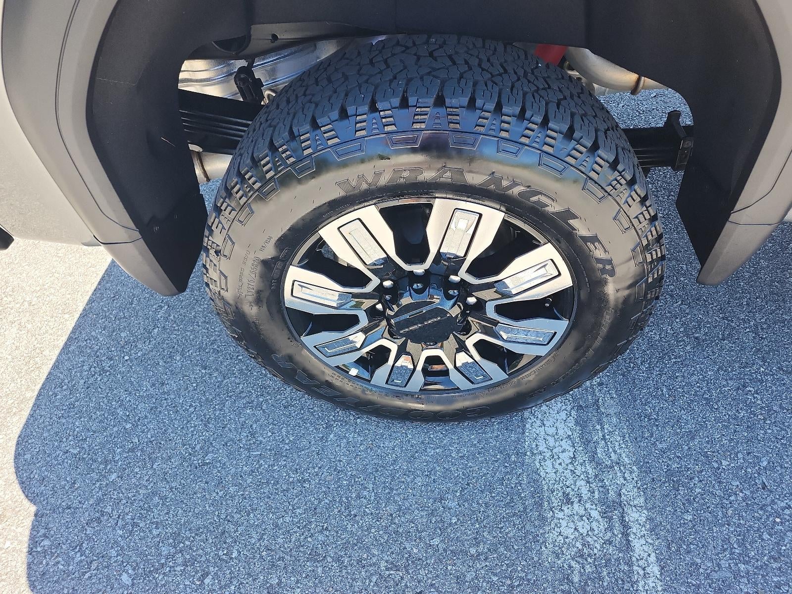 2025 GMC Sierra 2500 HD Denali