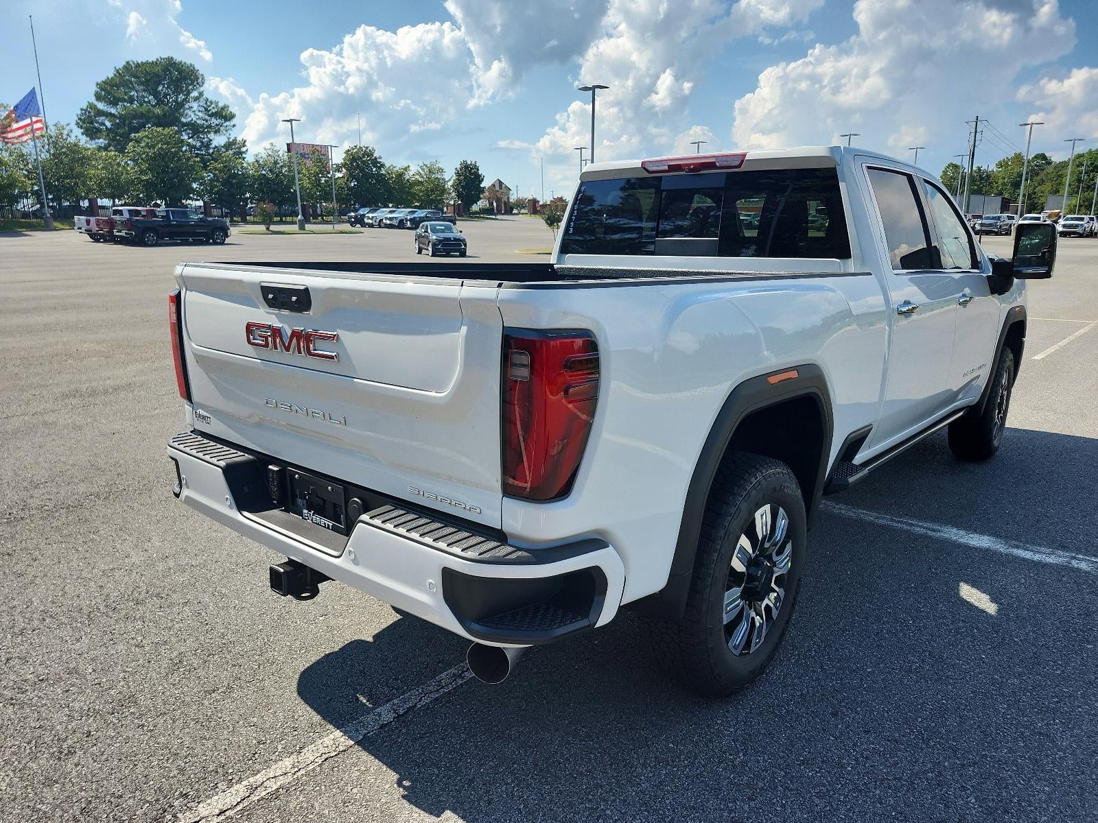 2026 GMC Sierra 2500 HD Crew Cab Standard Box 4-Wheel Drive Denali
