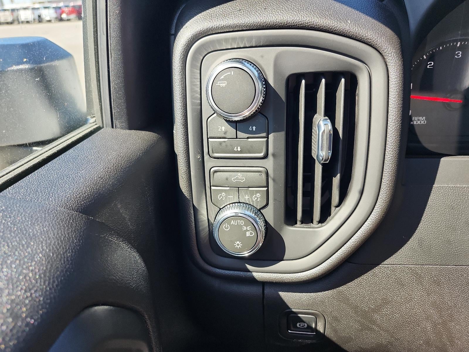 2026 GMC Sierra 3500 HD Crew Cab Long Box 4-Wheel Drive Pro