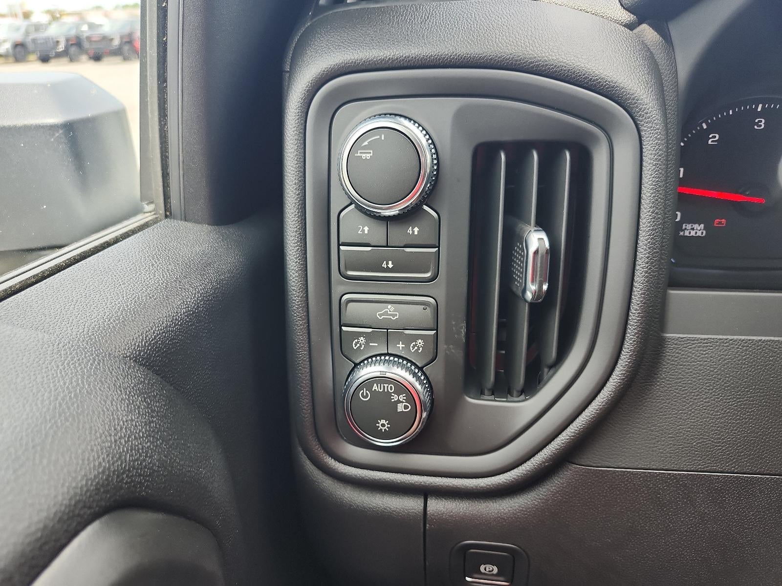 2026 GMC Sierra 3500 HD Crew Cab Long Box 4-Wheel Drive Pro
