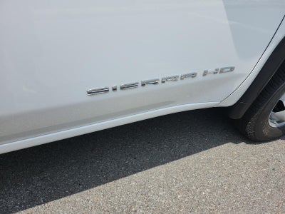 2026 GMC Sierra 3500 HD Crew Cab Long Box 4-Wheel Drive Pro