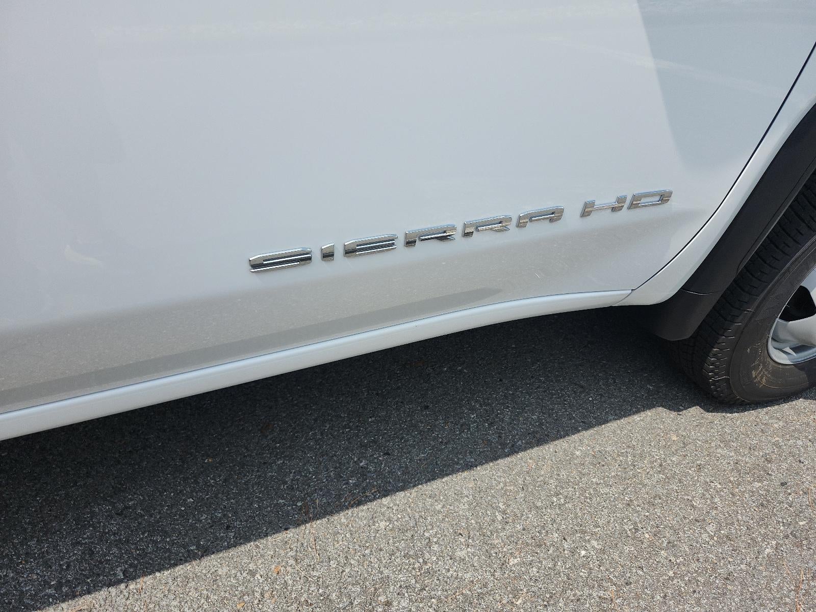 2026 GMC Sierra 3500 HD Crew Cab Long Box 4-Wheel Drive Pro