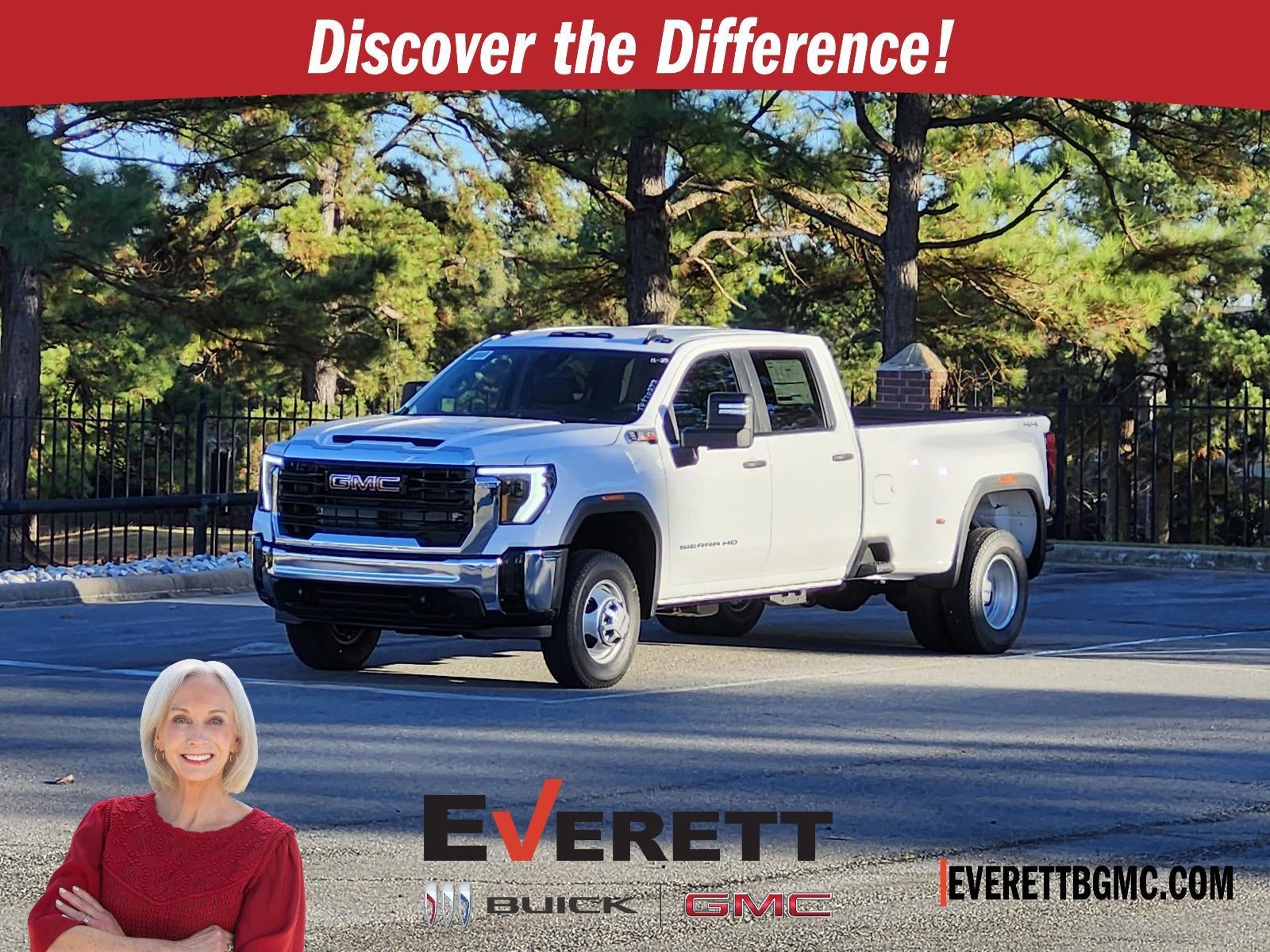 2026 GMC Sierra 3500 HD Crew Cab Long Box 4-Wheel Drive Pro