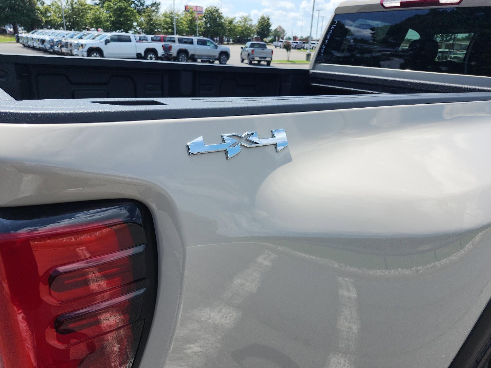 2026 GMC Sierra 3500 HD Crew Cab Long Box 4-Wheel Drive Pro