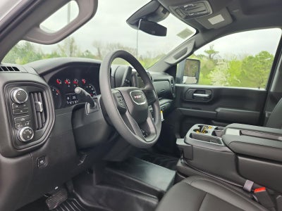 2026 GMC Sierra 3500 HD Crew Cab Long Box 4-Wheel Drive Pro