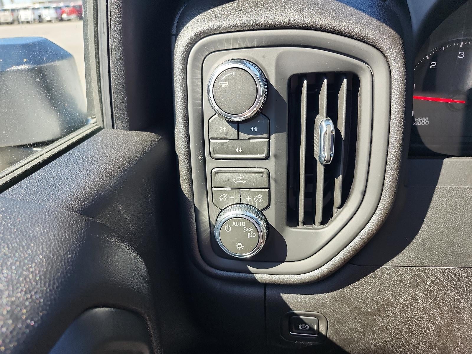 2026 GMC Sierra 3500 HD Crew Cab Long Box 4-Wheel Drive Pro