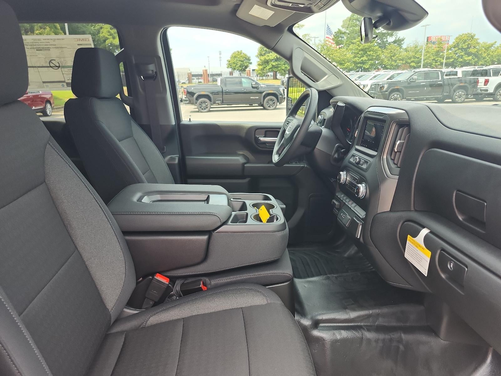 2026 GMC Sierra 3500 HD Crew Cab Long Box 4-Wheel Drive Pro