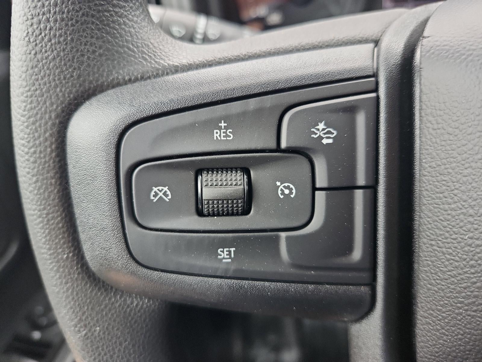 2026 GMC Sierra 3500 HD Crew Cab Long Box 4-Wheel Drive Pro