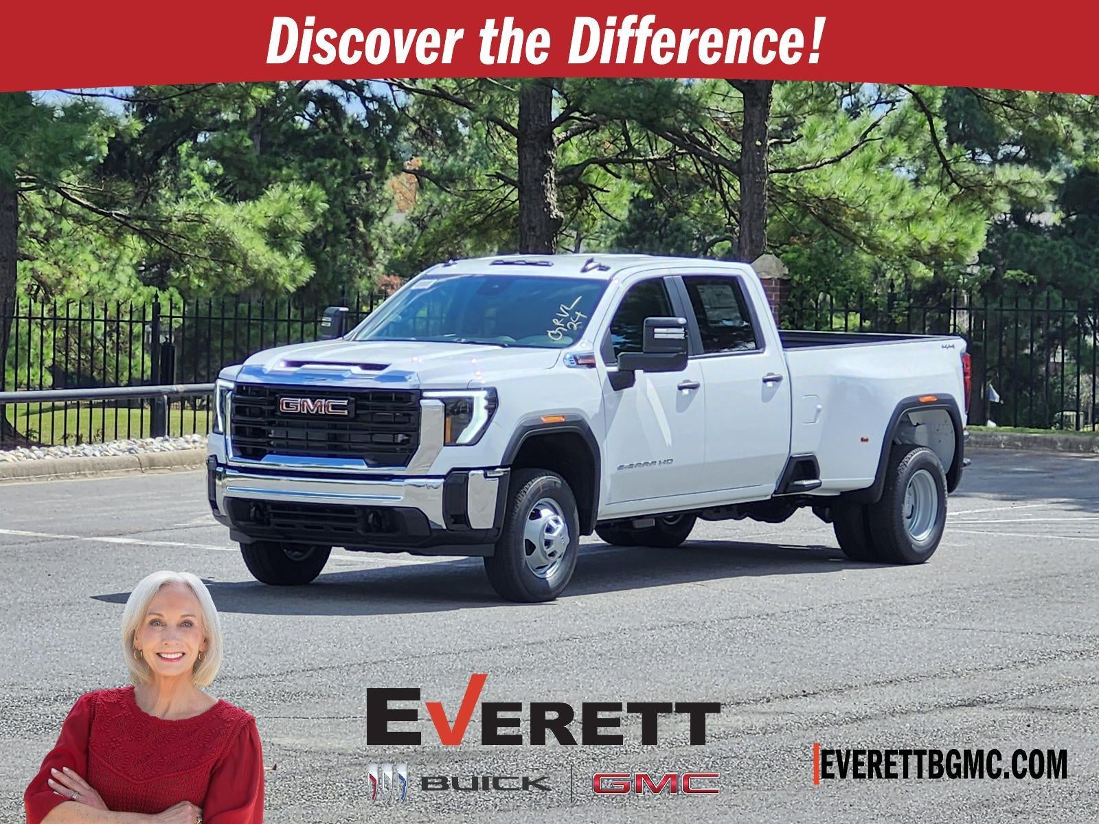 2026 GMC Sierra 3500 HD Crew Cab Long Box 4-Wheel Drive Pro