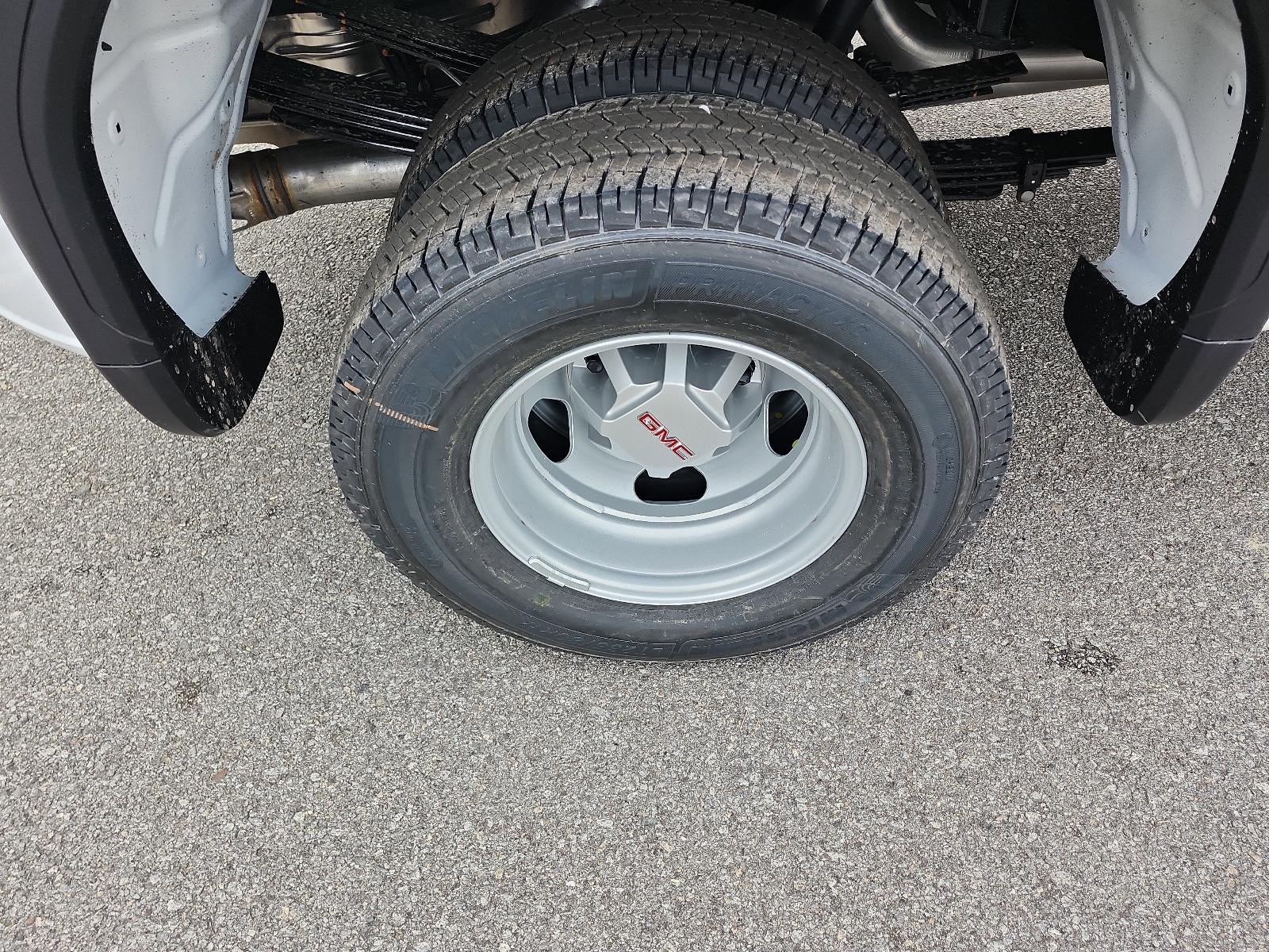 2026 GMC Sierra 3500 HD Crew Cab Long Box 4-Wheel Drive Pro