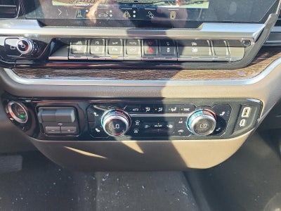 2026 GMC Sierra 3500 HD Crew Cab Long Box 4-Wheel Drive SLE