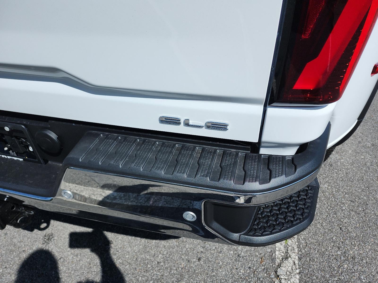 2026 GMC Sierra 3500 HD Crew Cab Long Box 4-Wheel Drive SLE