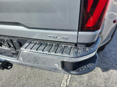 2026 GMC Sierra 3500 HD Crew Cab Long Box 4-Wheel Drive SLE