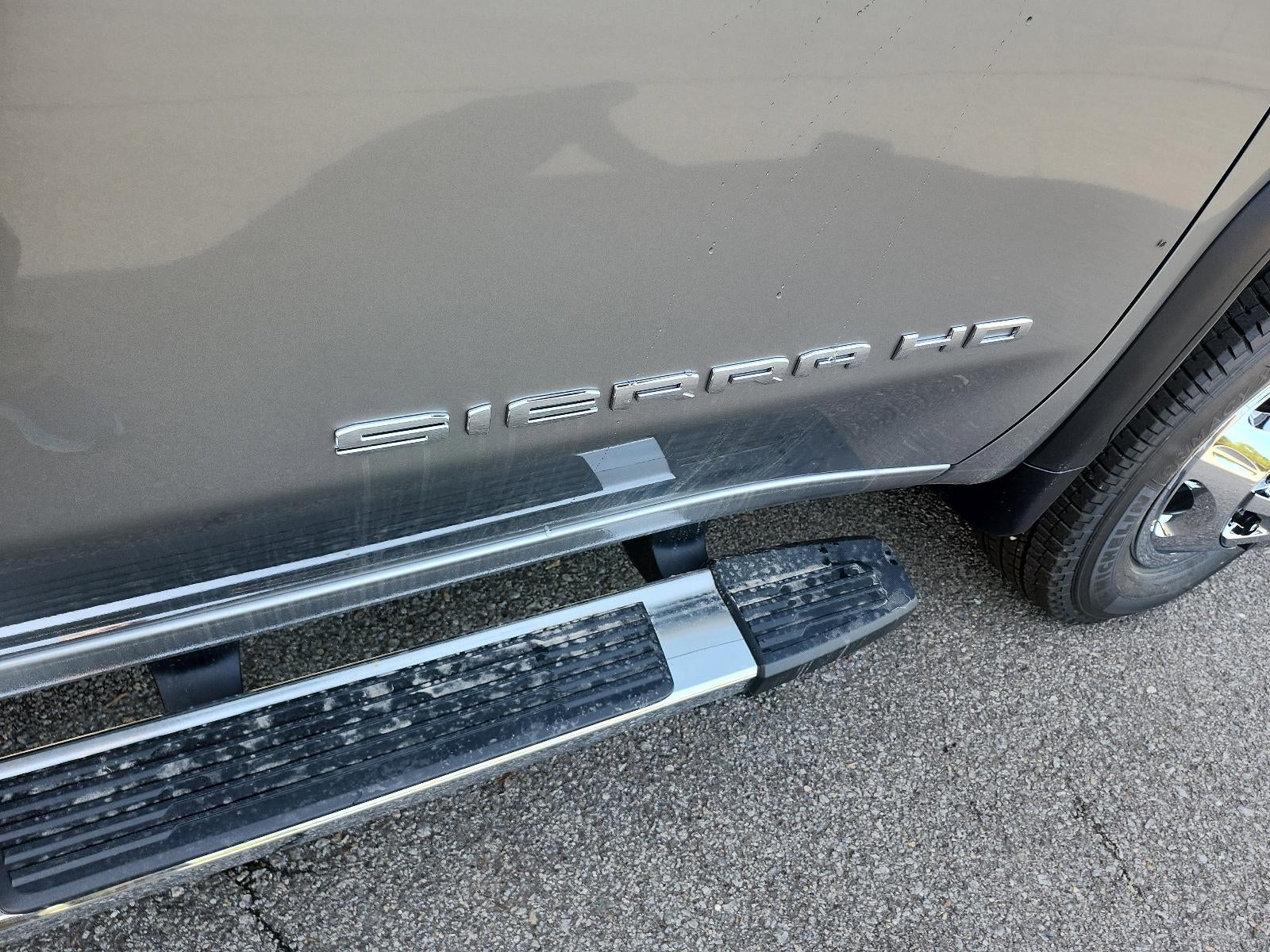 2026 GMC Sierra 3500 HD Crew Cab Long Box 4-Wheel Drive SLE