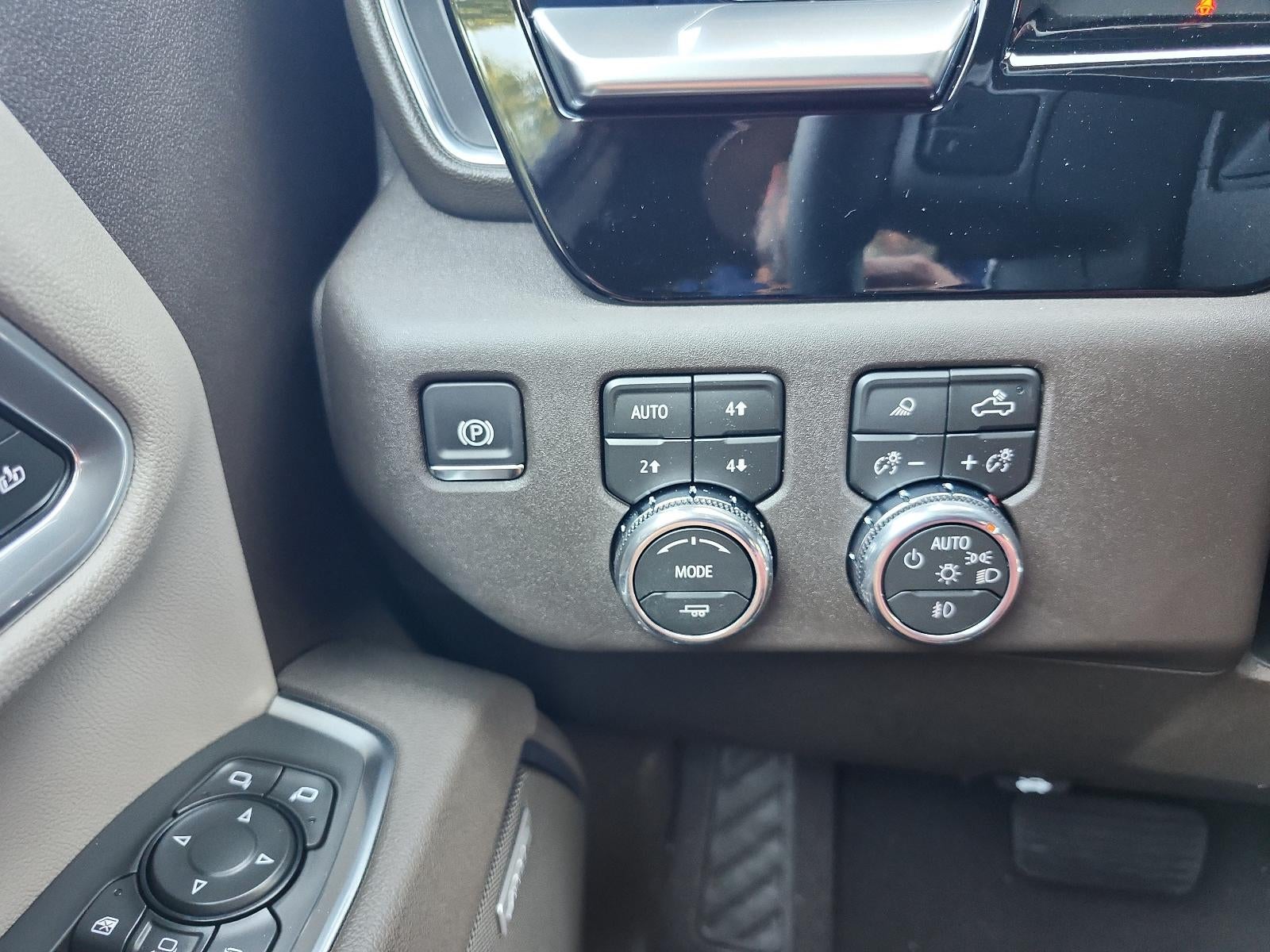 2026 GMC Sierra 3500 HD Crew Cab Long Box 4-Wheel Drive SLT