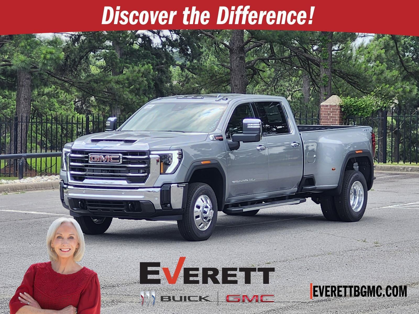 2026 GMC Sierra 3500 HD Crew Cab Long Box 4-Wheel Drive SLT
