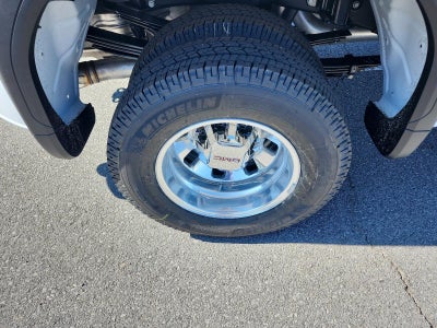 2026 GMC Sierra 3500 HD Crew Cab Long Box 4-Wheel Drive SLT