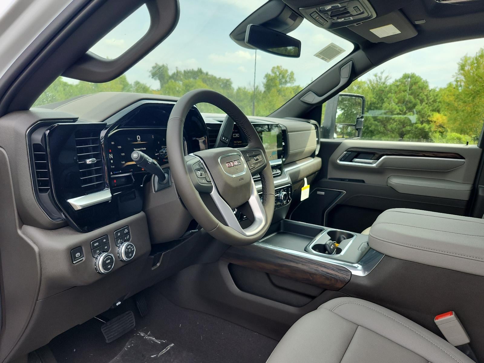2026 GMC Sierra 3500 HD Crew Cab Long Box 4-Wheel Drive SLT