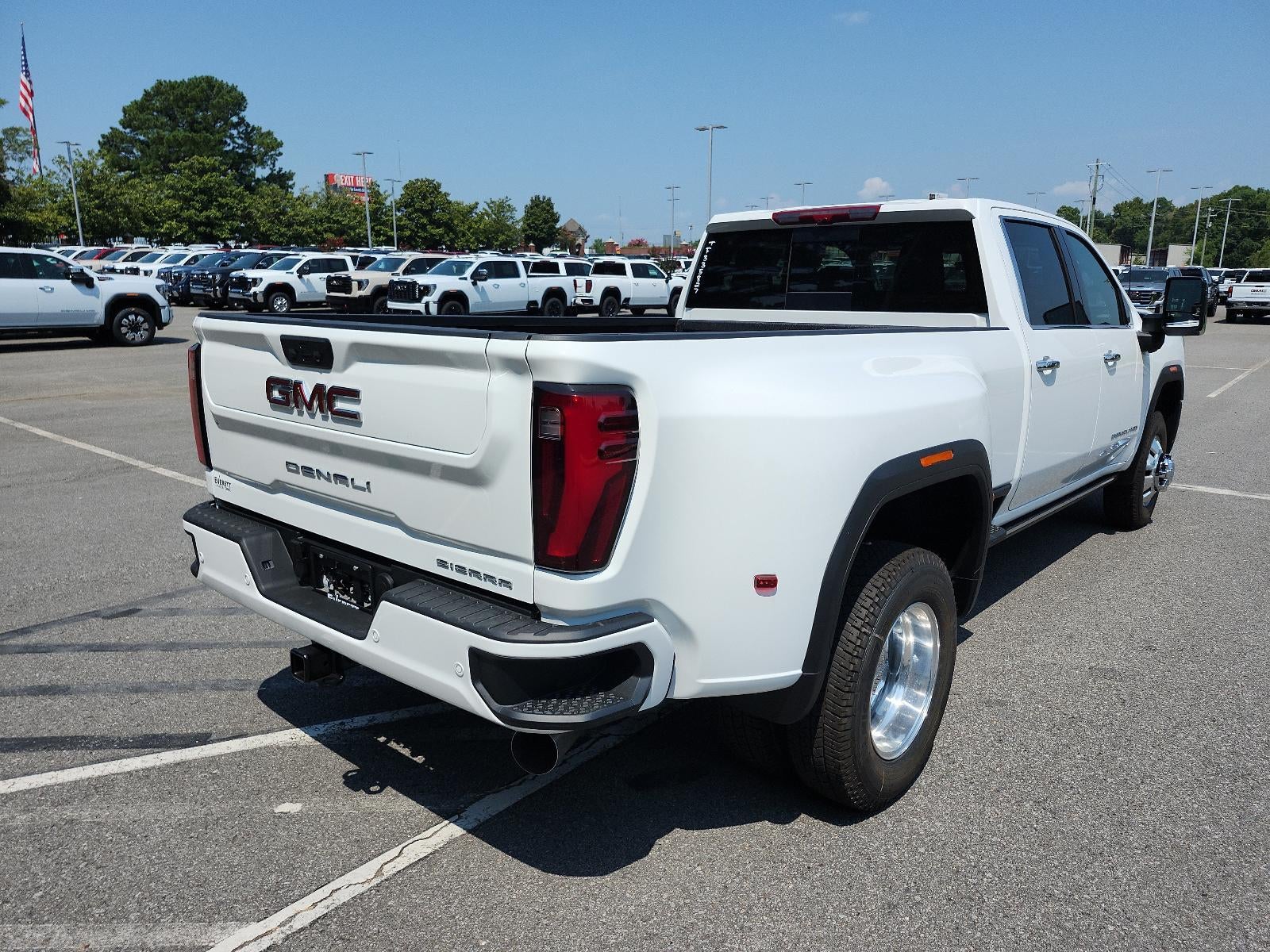 2026 GMC Sierra 3500 HD Crew Cab Long Box 4-Wheel Drive Denali