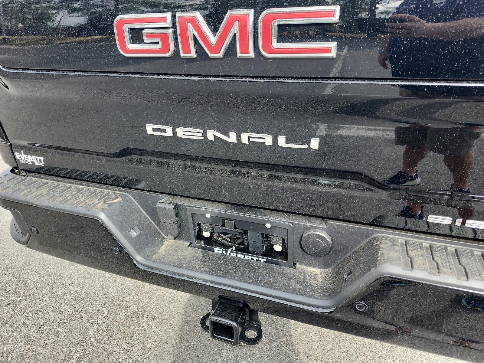 2026 GMC Sierra 3500 HD Crew Cab Long Box 4-Wheel Drive Denali