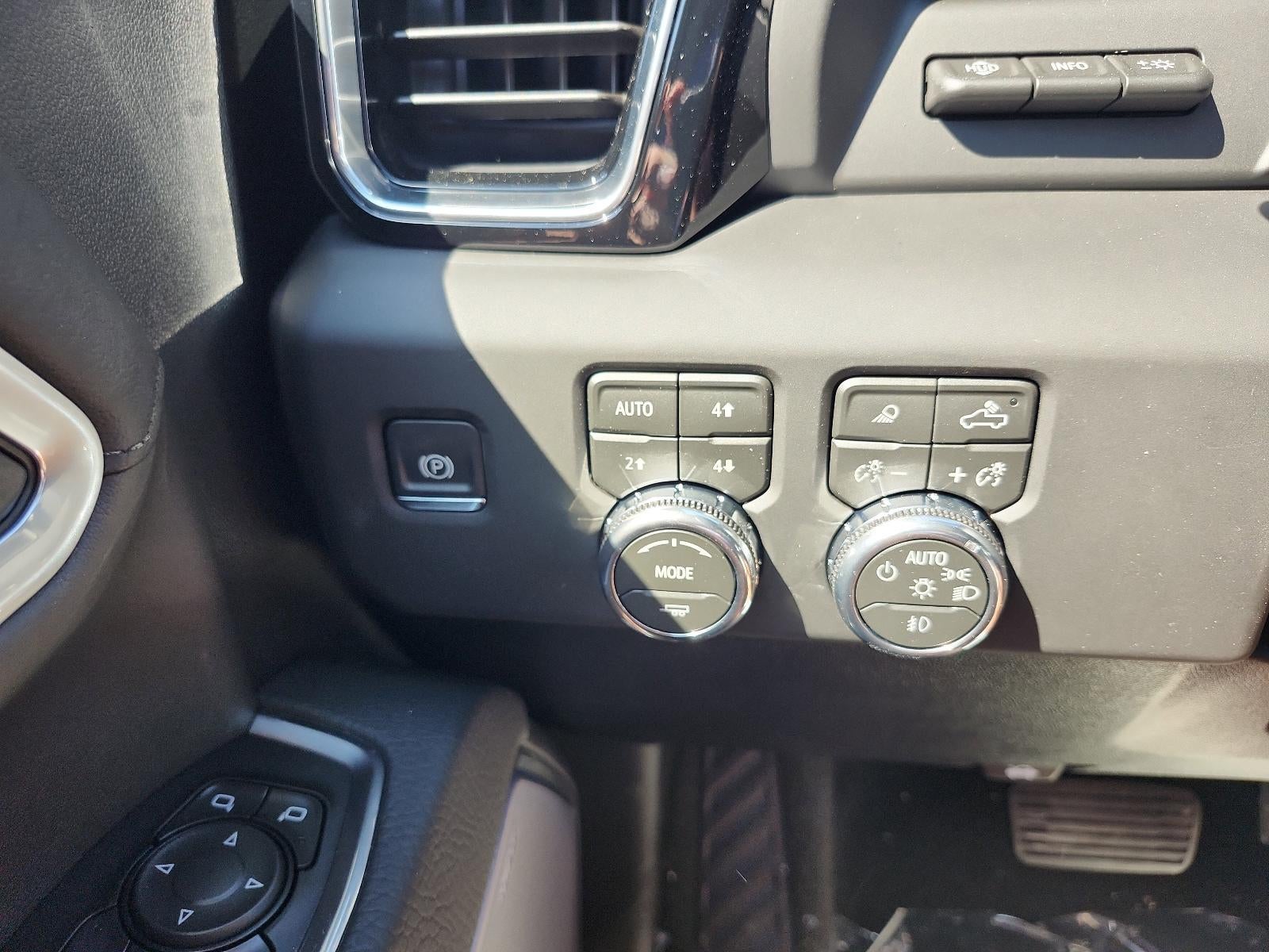 2026 GMC Sierra 3500 HD Crew Cab Long Box 4-Wheel Drive Denali