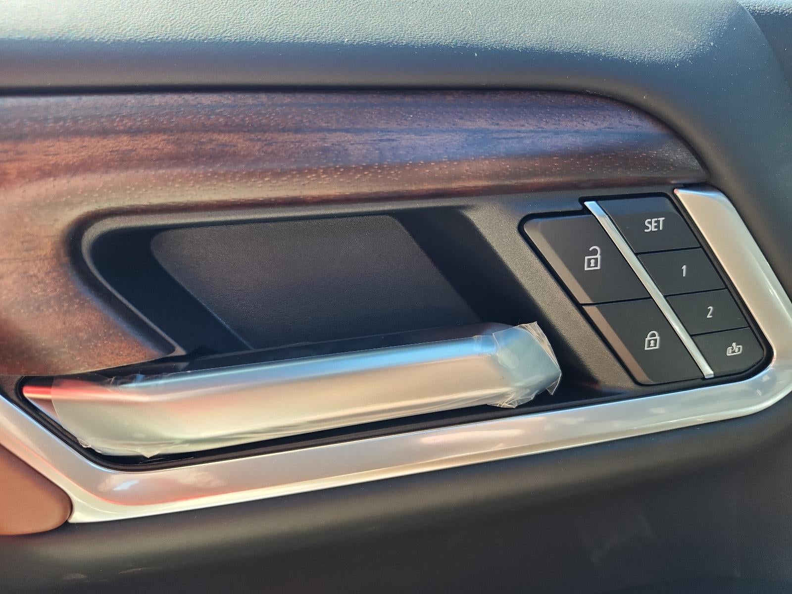 2026 GMC Sierra 2500 HD Crew Cab Standard Box 4-Wheel Drive Denali Ultimate