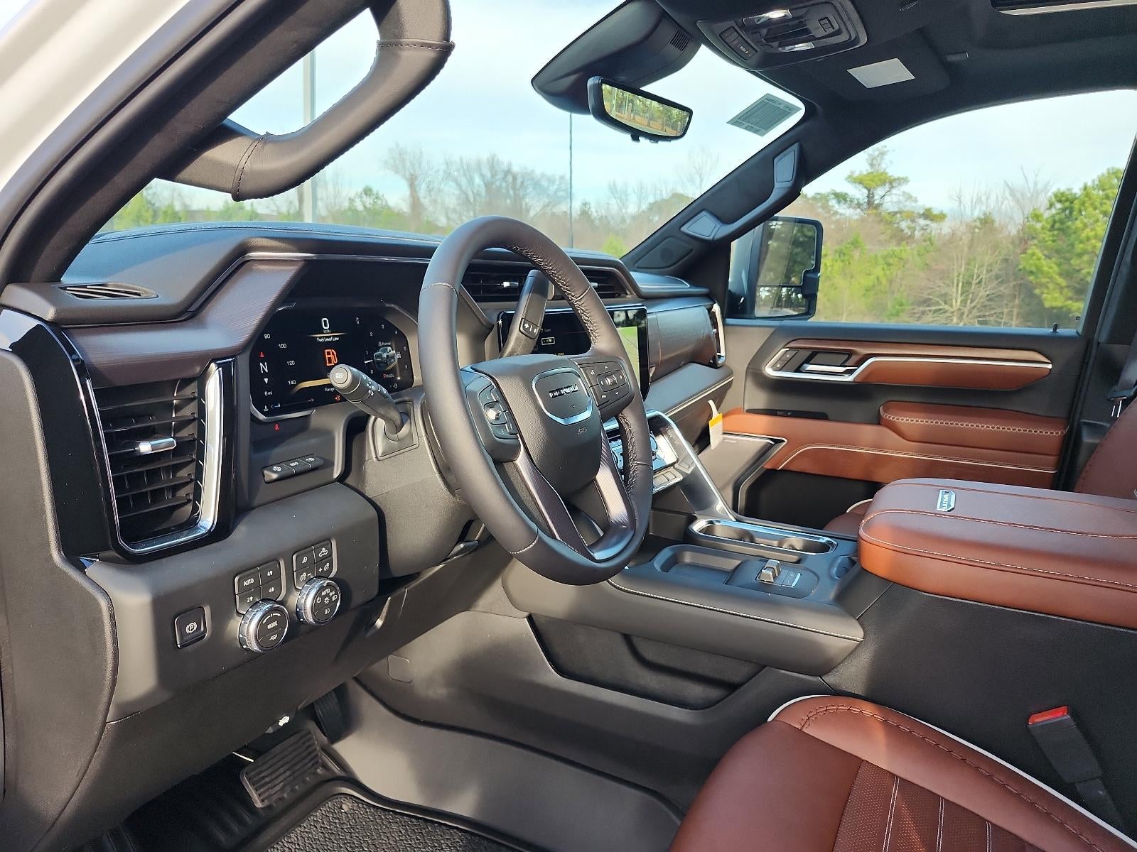 2026 GMC Sierra 2500 HD Crew Cab Standard Box 4-Wheel Drive Denali Ultimate