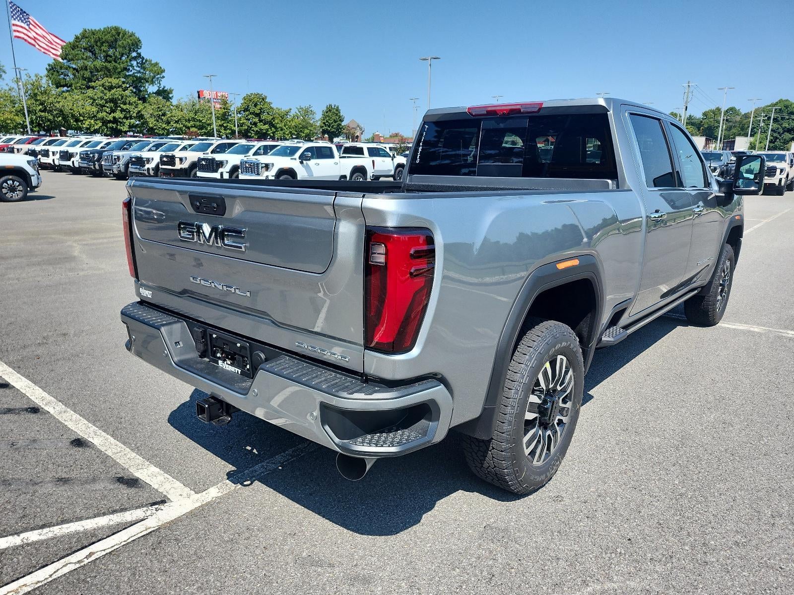 2026 GMC Sierra 2500 HD Crew Cab Standard Box 4-Wheel Drive Denali Ultimate