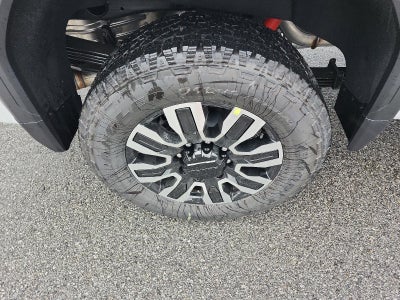 2026 GMC Sierra 2500 HD Crew Cab Standard Box 4-Wheel Drive Denali Ultimate