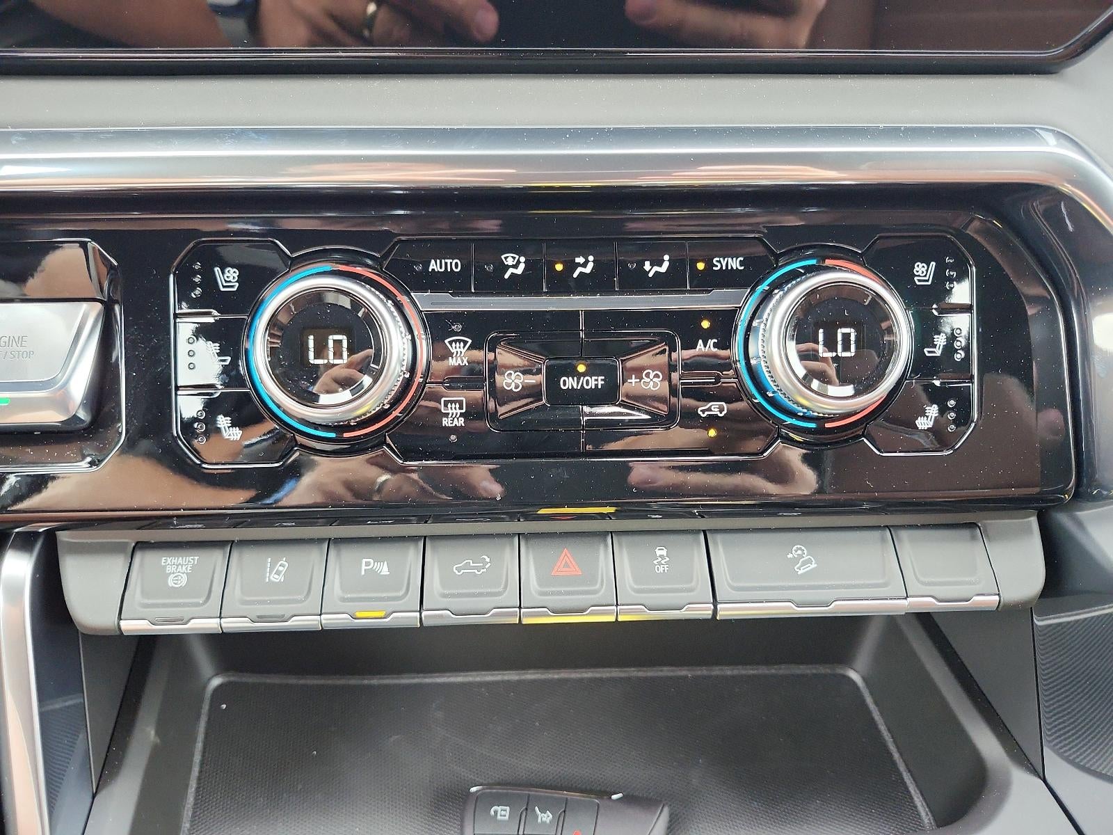 2026 GMC Sierra 2500 HD Crew Cab Standard Box 4-Wheel Drive Denali Ultimate