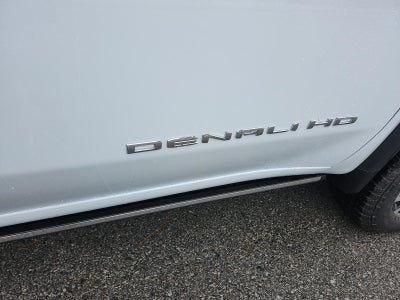 2026 GMC Sierra 2500 HD Crew Cab Standard Box 4-Wheel Drive Denali Ultimate