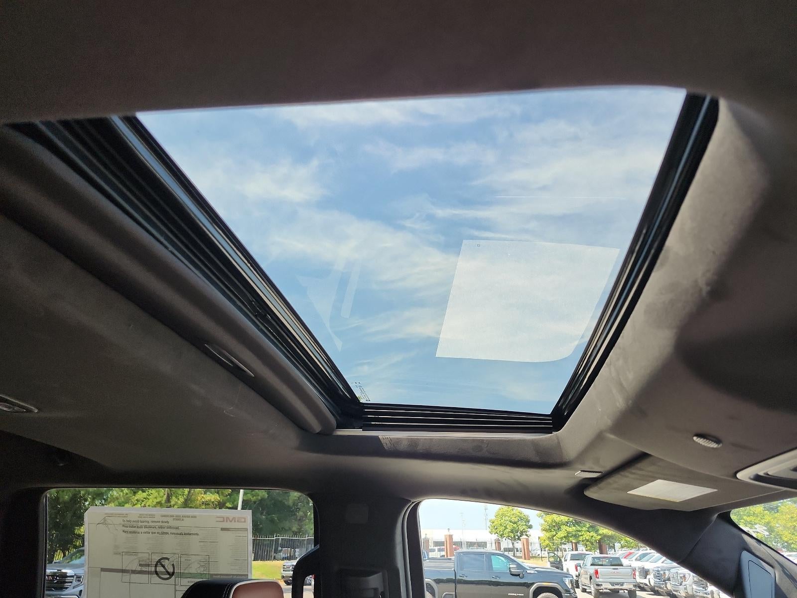 2026 GMC Sierra 2500 HD Crew Cab Standard Box 4-Wheel Drive Denali Ultimate