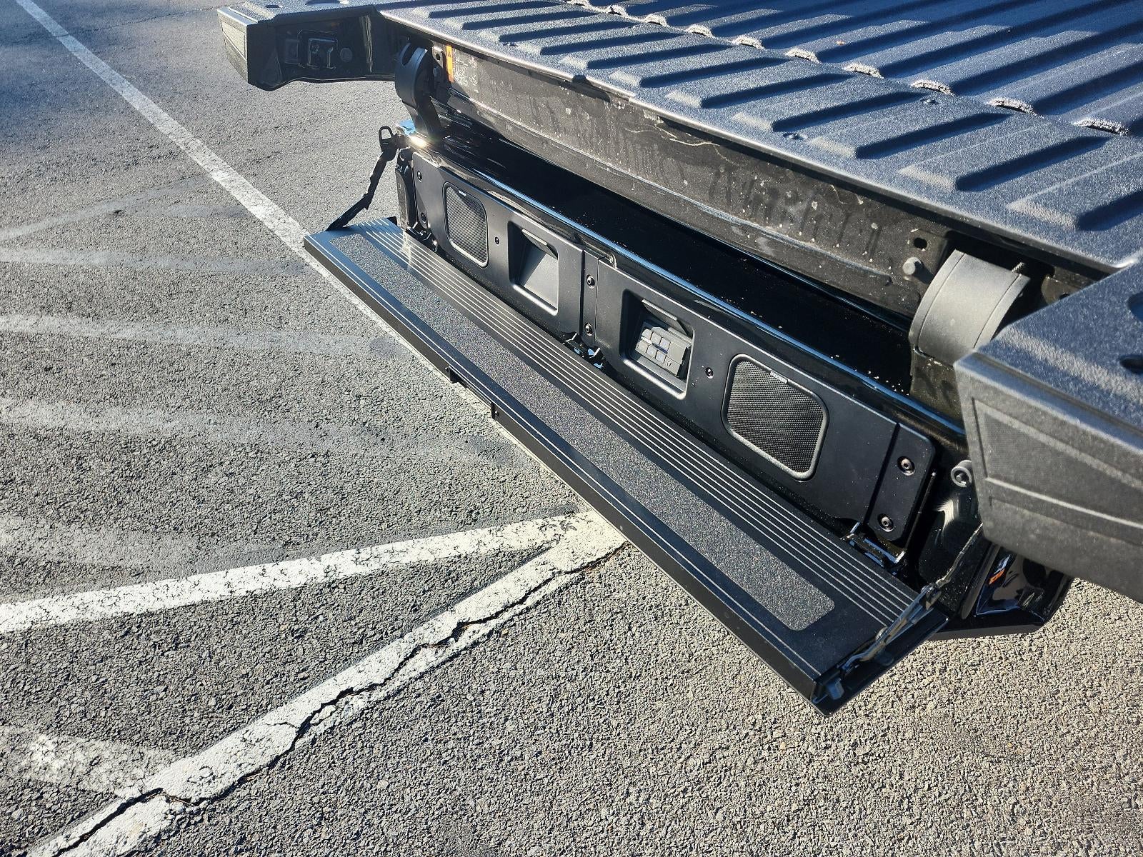 2026 GMC Sierra 2500 HD Crew Cab Standard Box 4-Wheel Drive Denali Ultimate