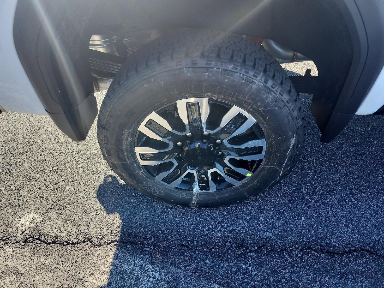 2026 GMC Sierra 2500 HD Crew Cab Standard Box 4-Wheel Drive Denali Ultimate