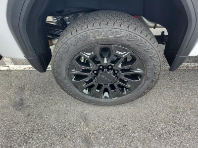2026 GMC Sierra 2500 HD Crew Cab Standard Box 4-Wheel Drive Denali Ultimate